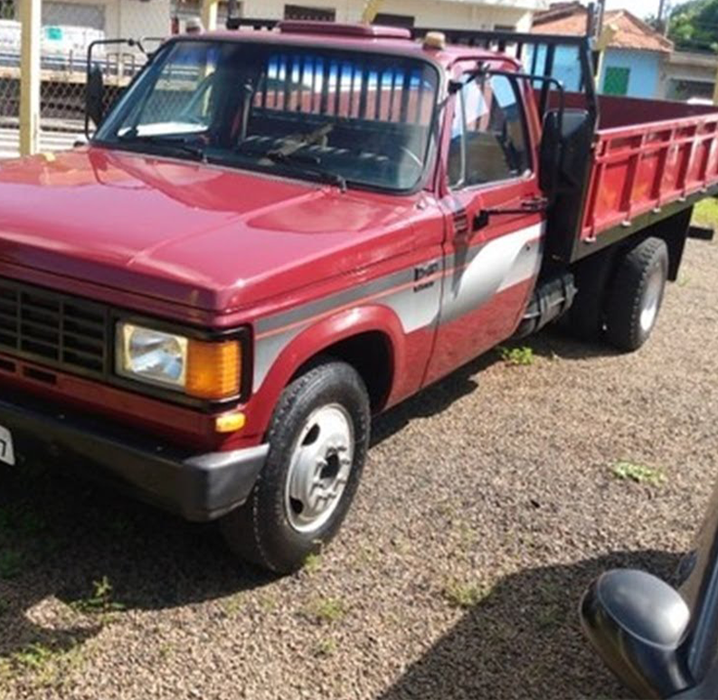 Camión Chevrolet D-40